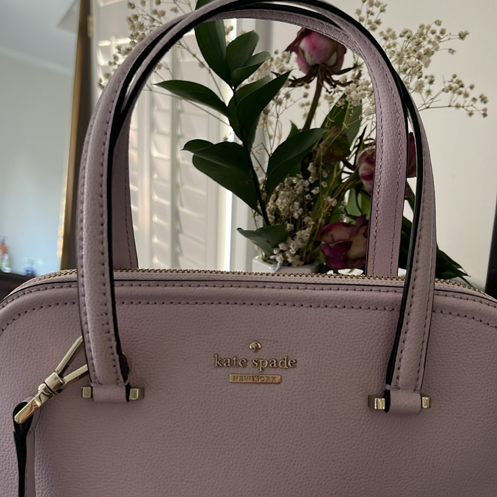 Beautiful lilac Kate spade purse - Picture 3 of 11